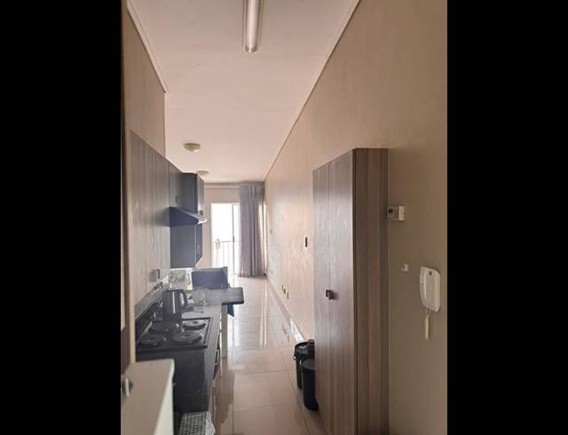 1 BEDROOM PROPERTY TO RENT IN OATLANDS
